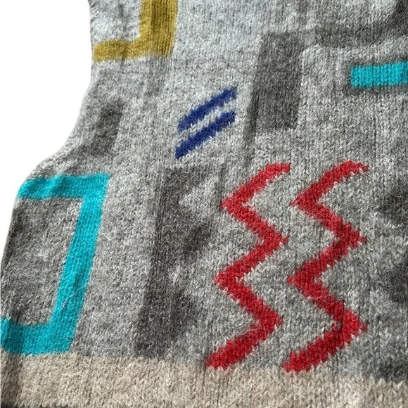 Wool Colorful Geometric Patterned Vest - Medium - Picture 9 of 13